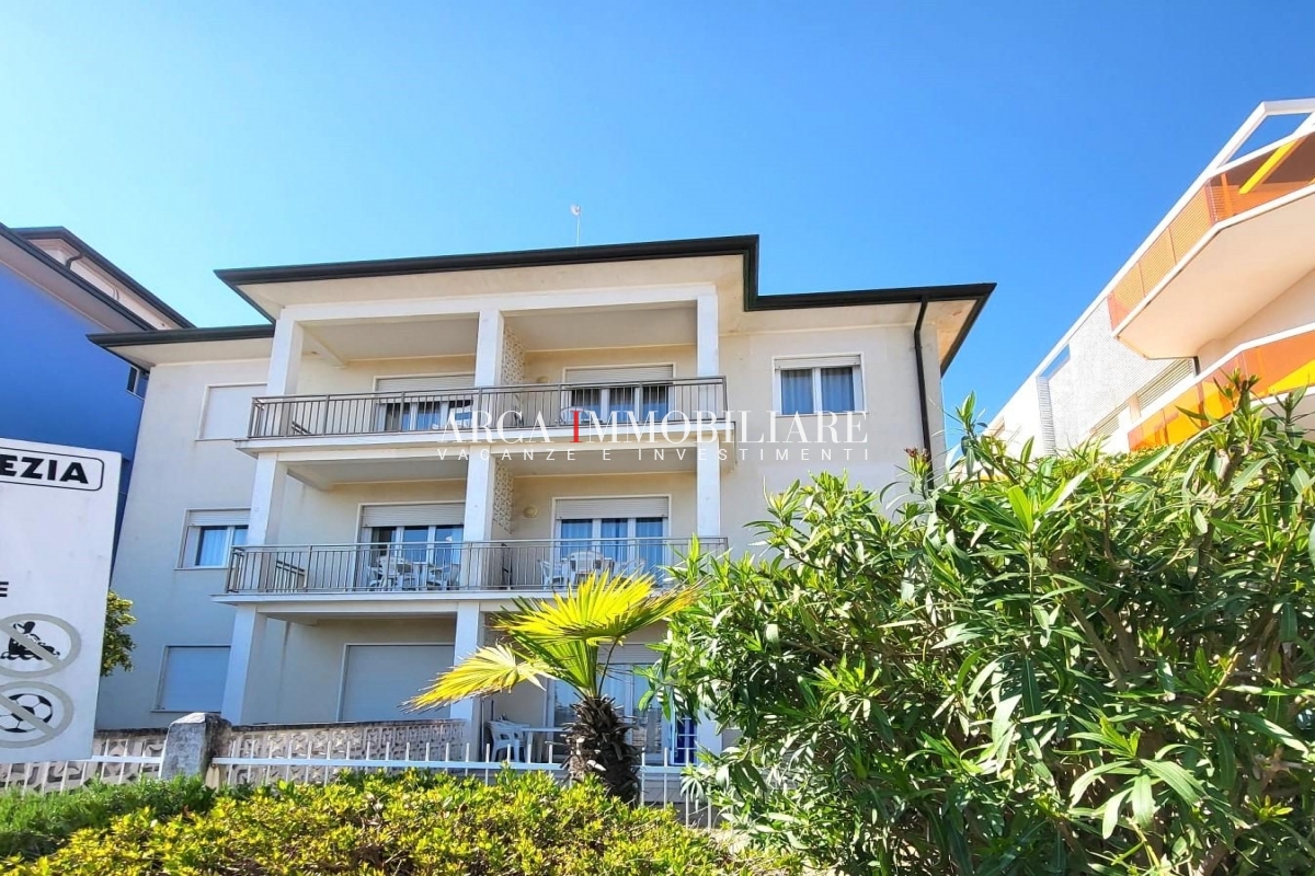  Jesolo affitto Appartamento MZZ05 foto-